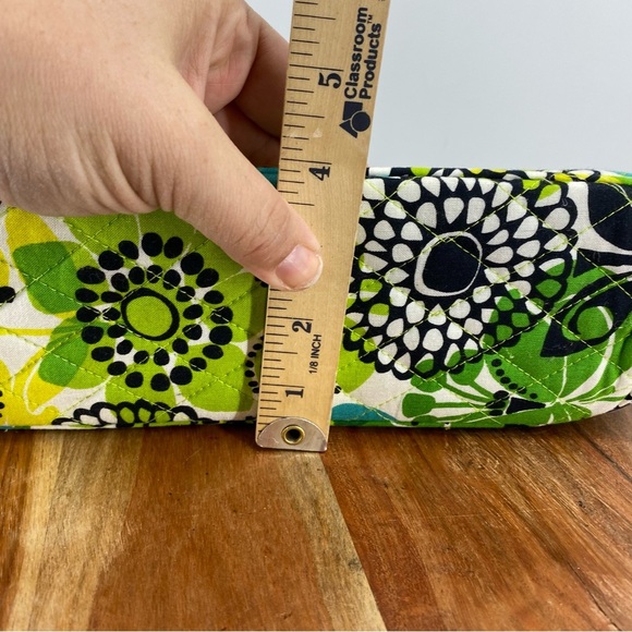 Vera Bradley Limes Up Tote Bag Green - Picture 7 of 8